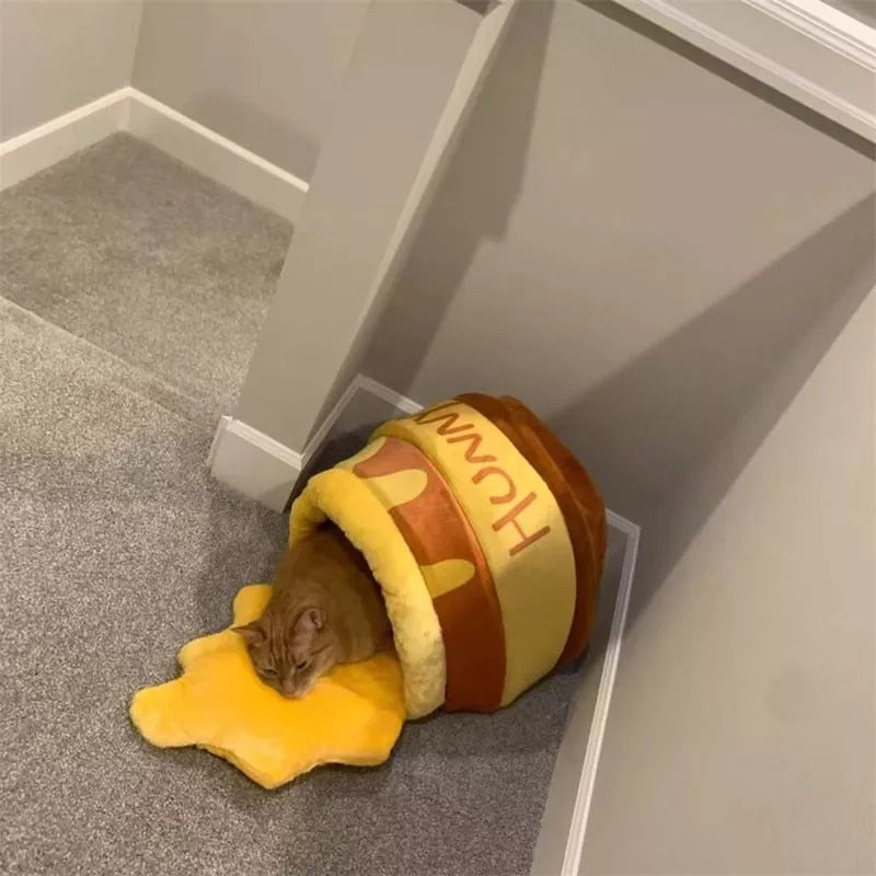 Cat Bed, Honey Jar Shape